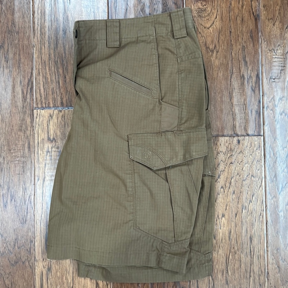 5.11 TACTICAL shorts- size 36